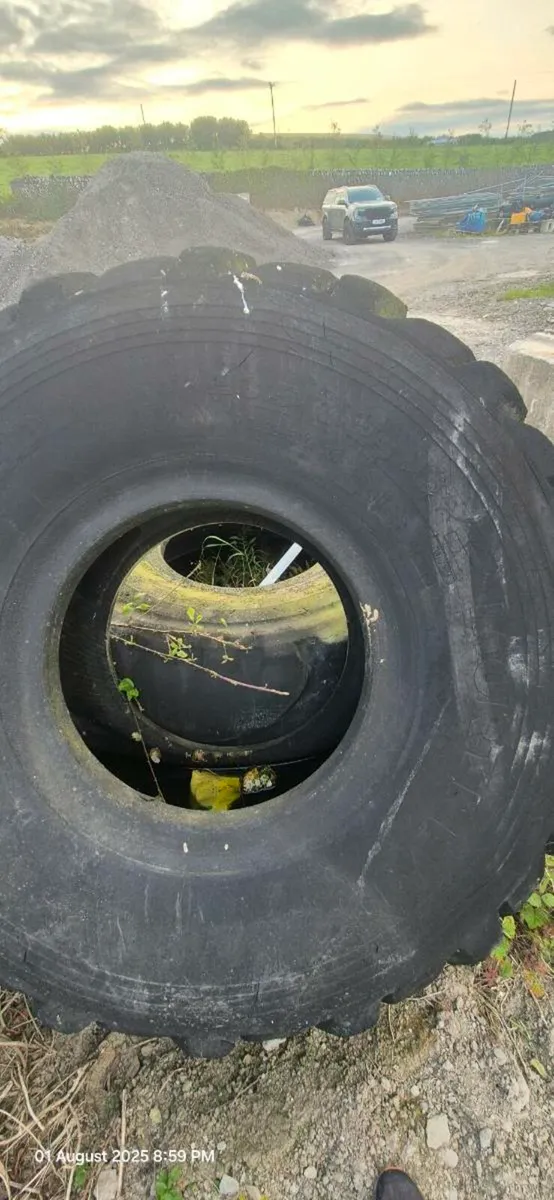 Dumper truck tyres - Image 3