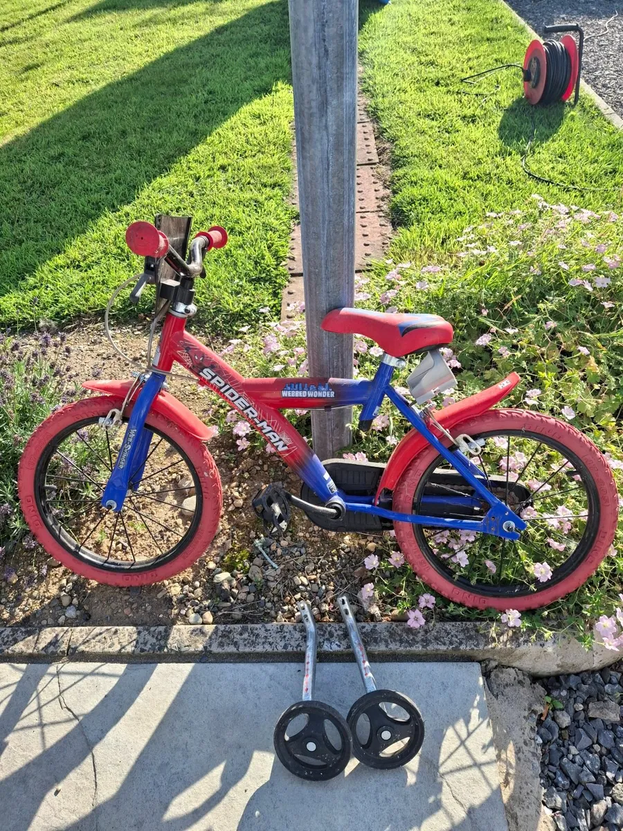 Kids spiderman bike - Image 1