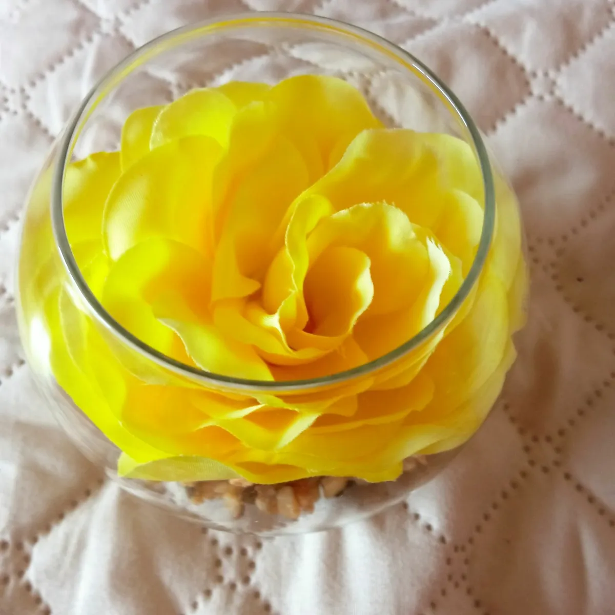 Flower in a Glass - Image 1