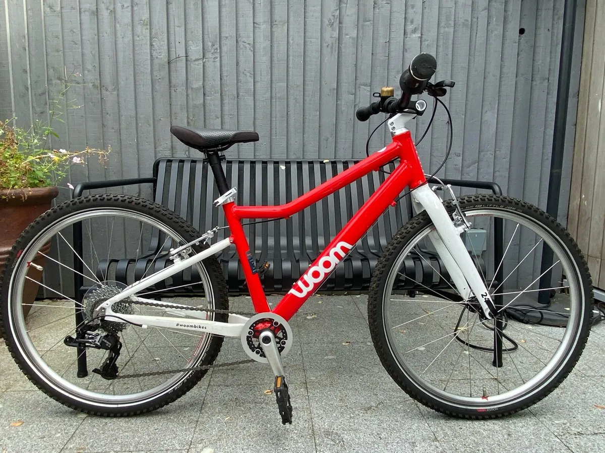 WOOM 24inch Original 5 bike - as new - Image 1