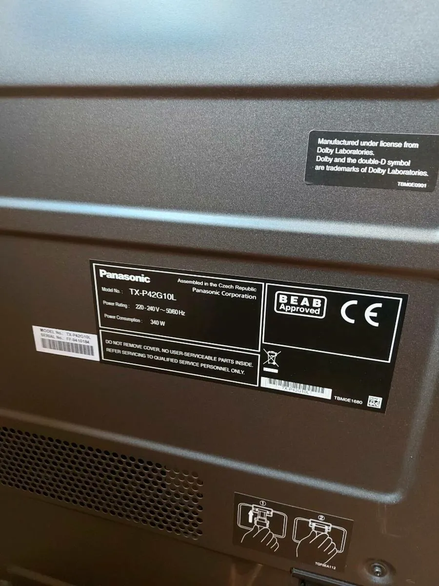 Panasonic TV - Image 2