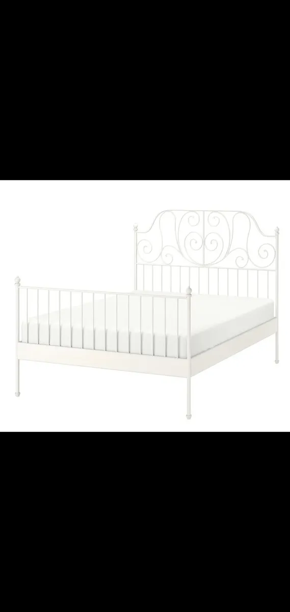 Bed - Image 1