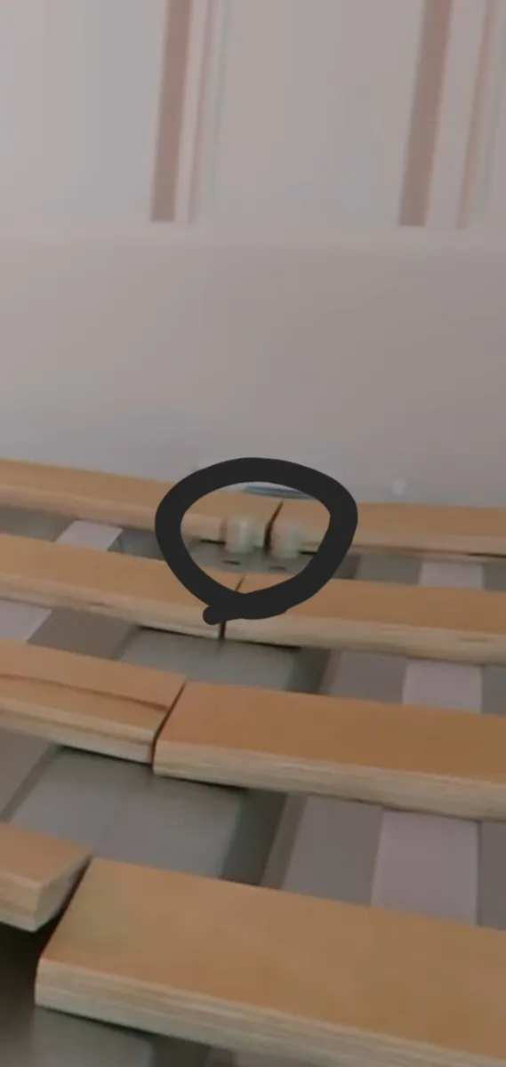 Bed - Image 3