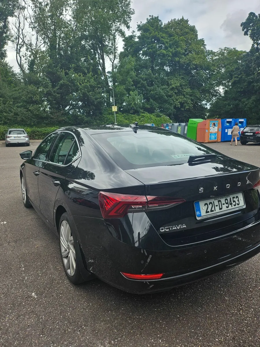 2022 Skoda Octavia STYLE 2.0 TDI Automatic Leather - Image 2