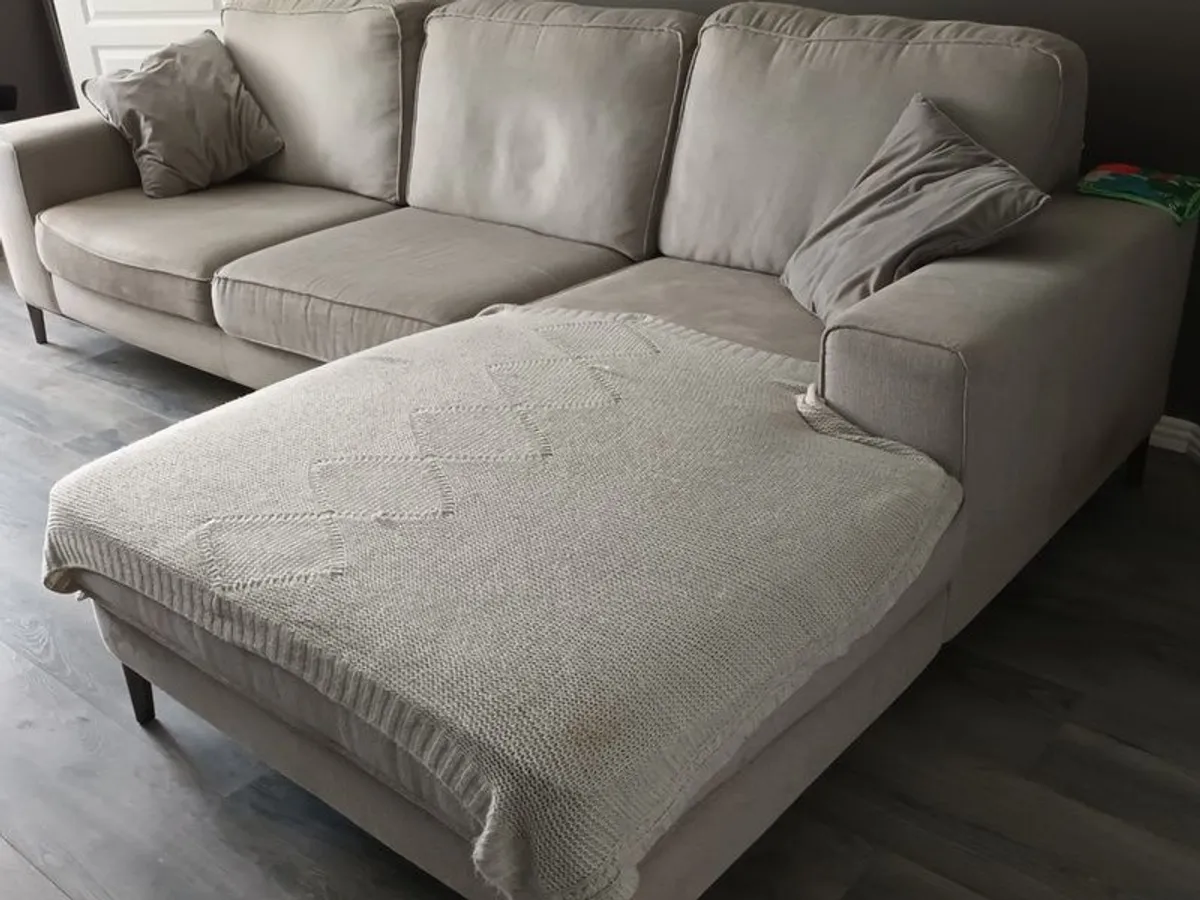 Chaise lounge sofa - Image 1