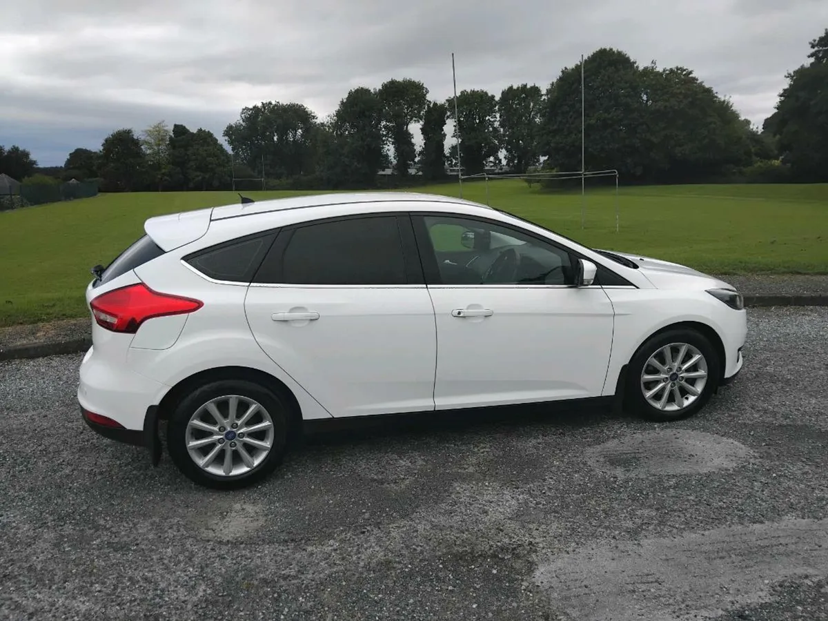 2015 Ford focus 1.0 litre - Image 1
