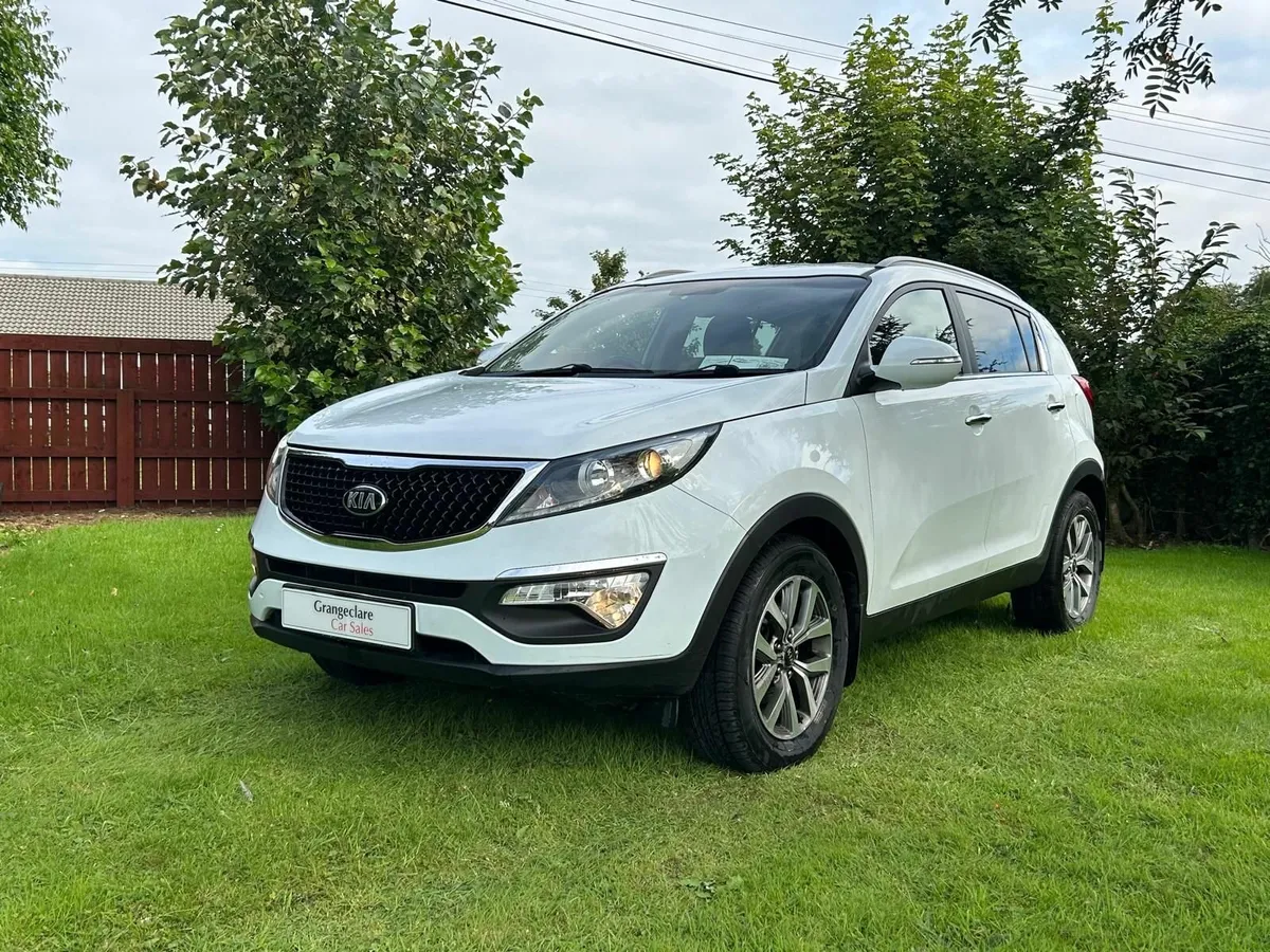 '15 Kia Sportage Platinum SE ~Nationwide Warranty~ - Image 1
