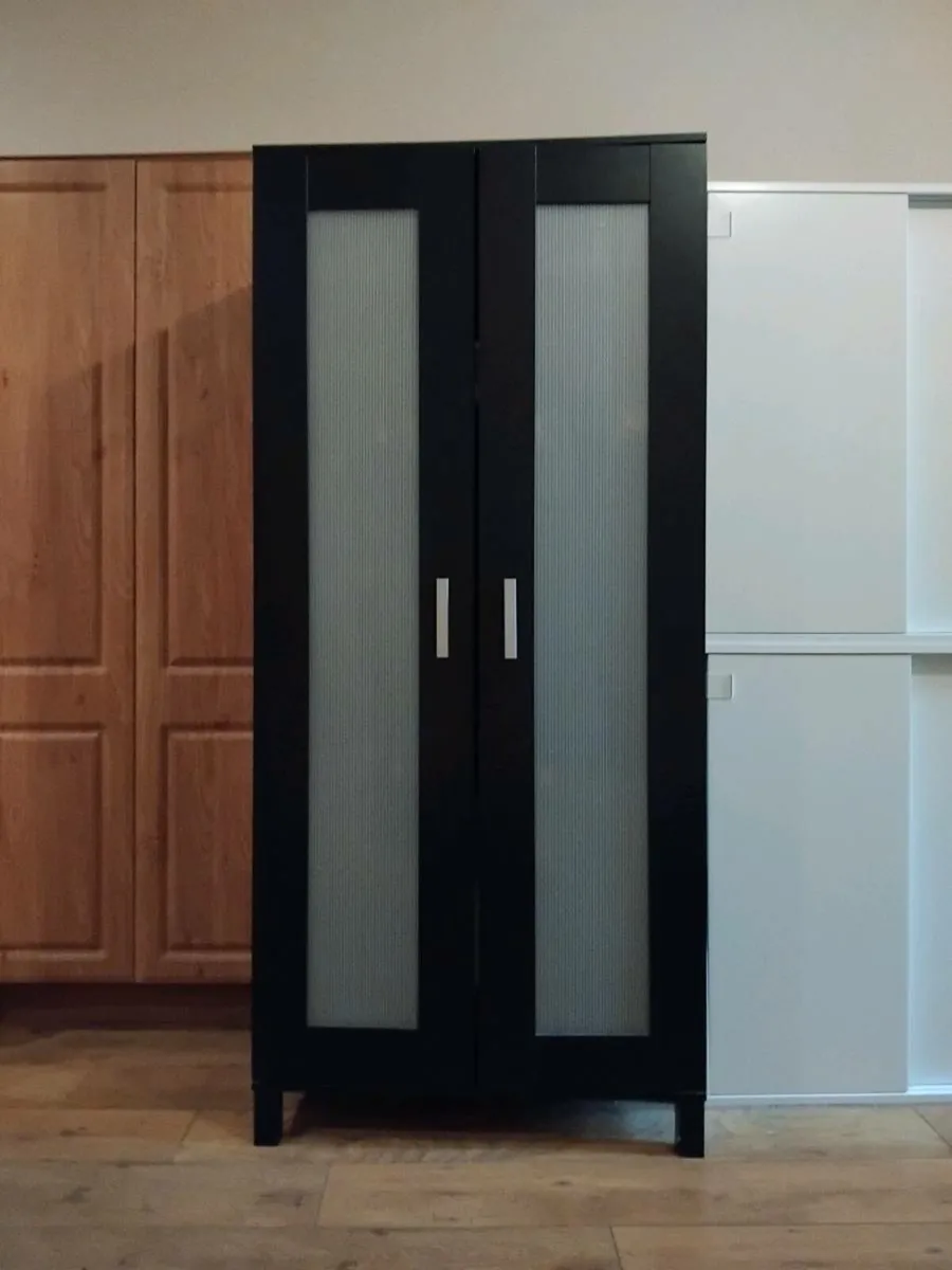Wardrobe - Image 2