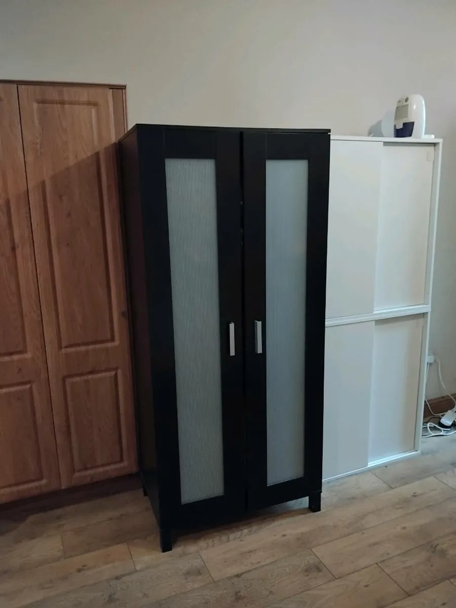 Wardrobe - Image 4