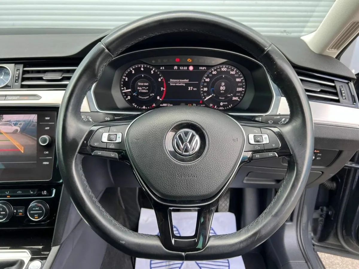 Volkswagen Passat HIGHLINE 1.4 TSI // 17" DIAMOND - Image 4