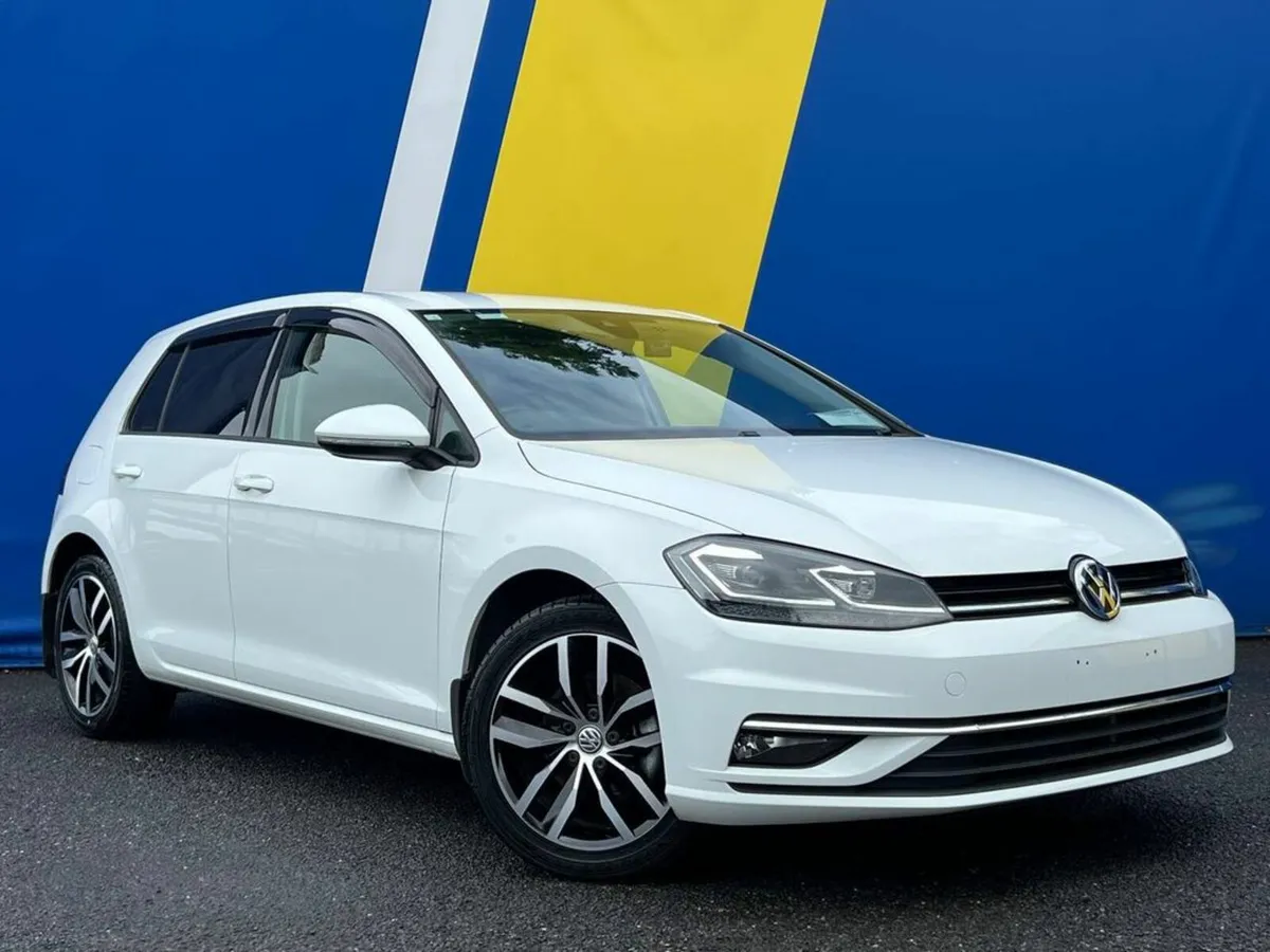 Volkswagen Golf HIGHLINE 1.4 TSI AUTO // ADAPTIVE - Image 1