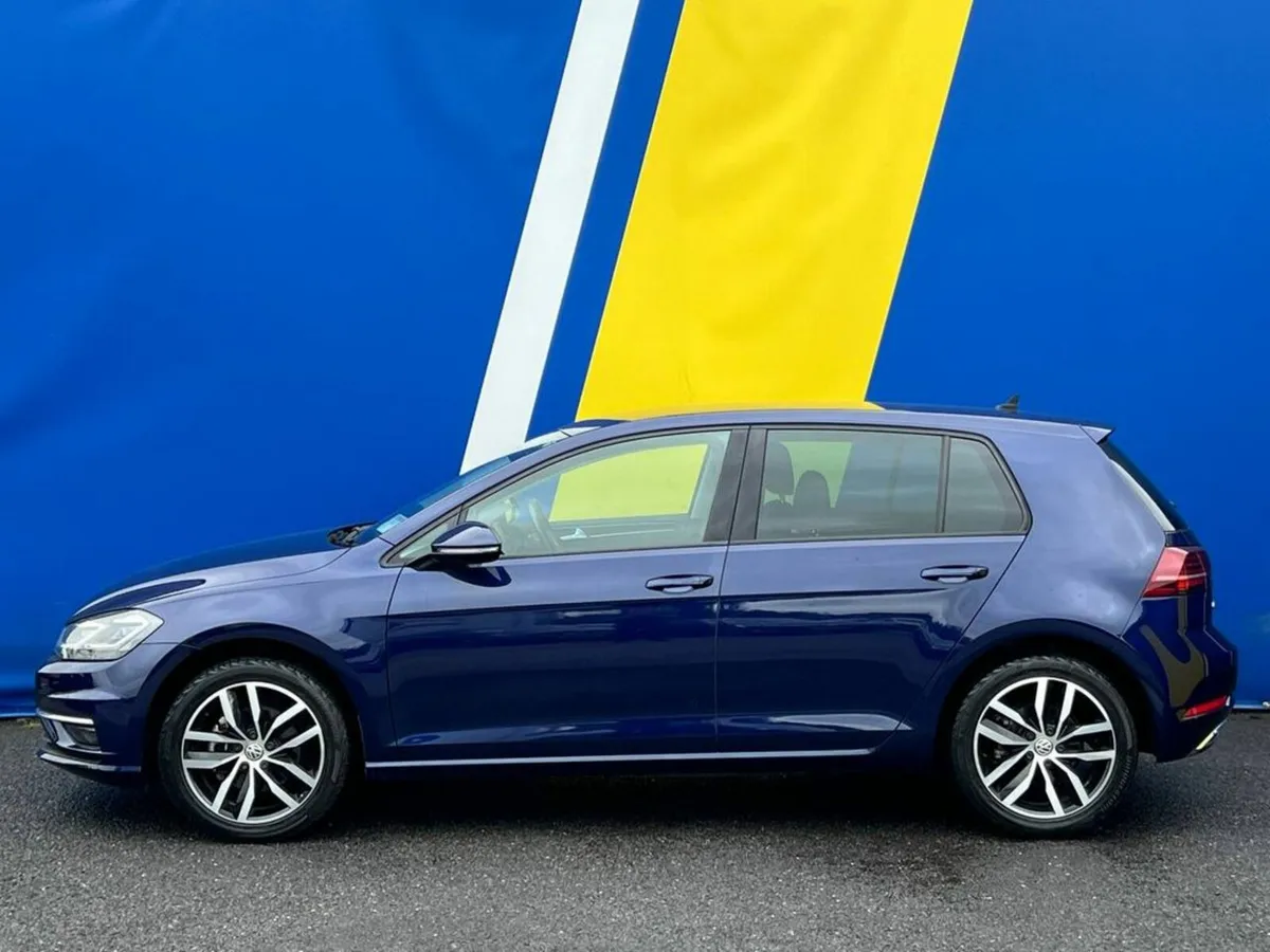 Volkswagen Golf HIGHLINE 1.4 TSI AUTO // DIGITAL C - Image 3