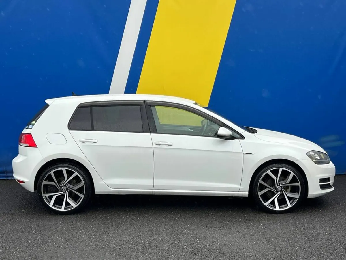 Volkswagen Golf R-LINE PACK 1.2 TSI // COMFORTLINE - Image 2