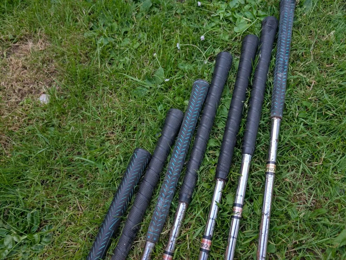 Collectors Northwestern golf clubs for restoration - Image 3