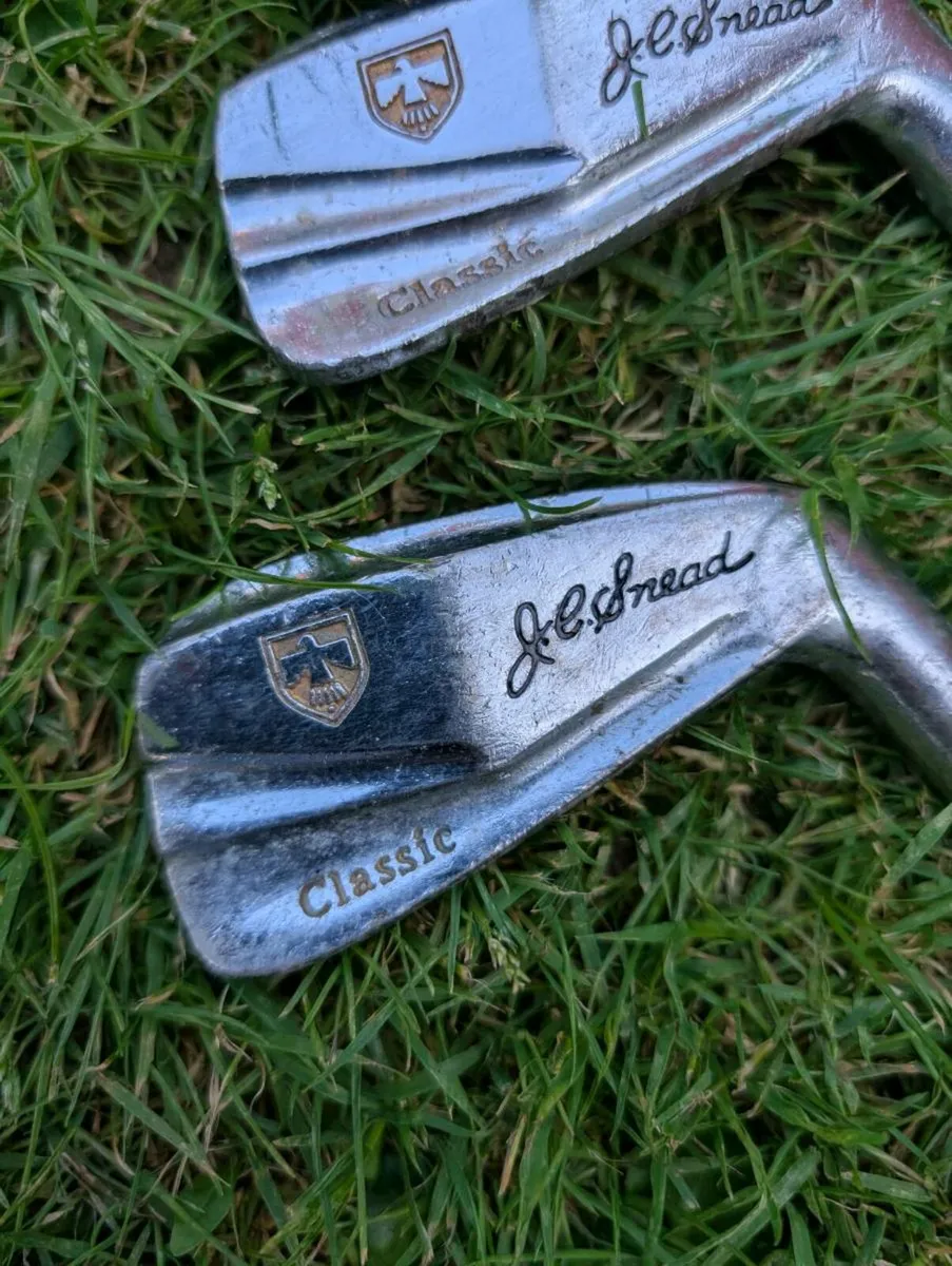 Collectors Northwestern golf clubs for restoration - Image 4