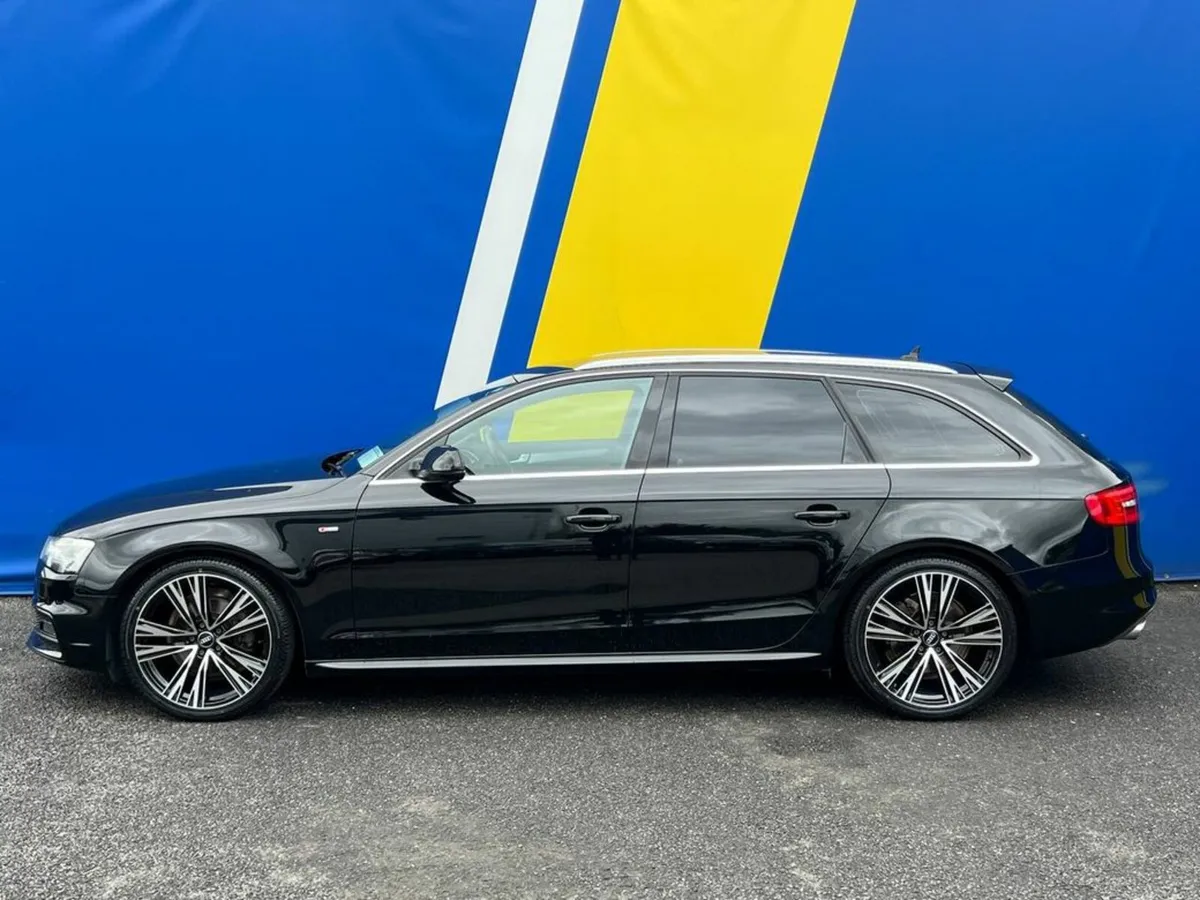 Audi A4 AVANT S-LINE 2.0 TFSI AUTO // NEW 19" S-LI - Image 3