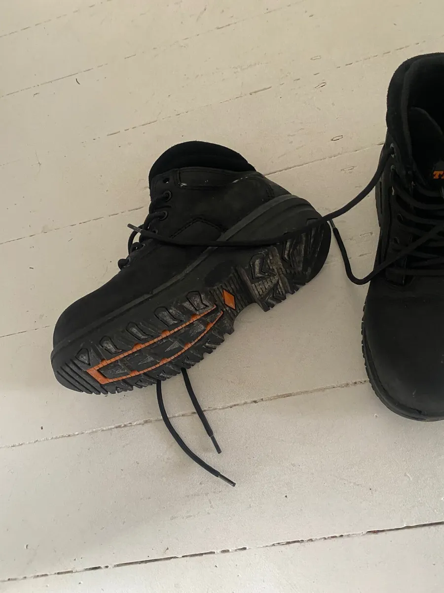 Safety Boots - Image 2