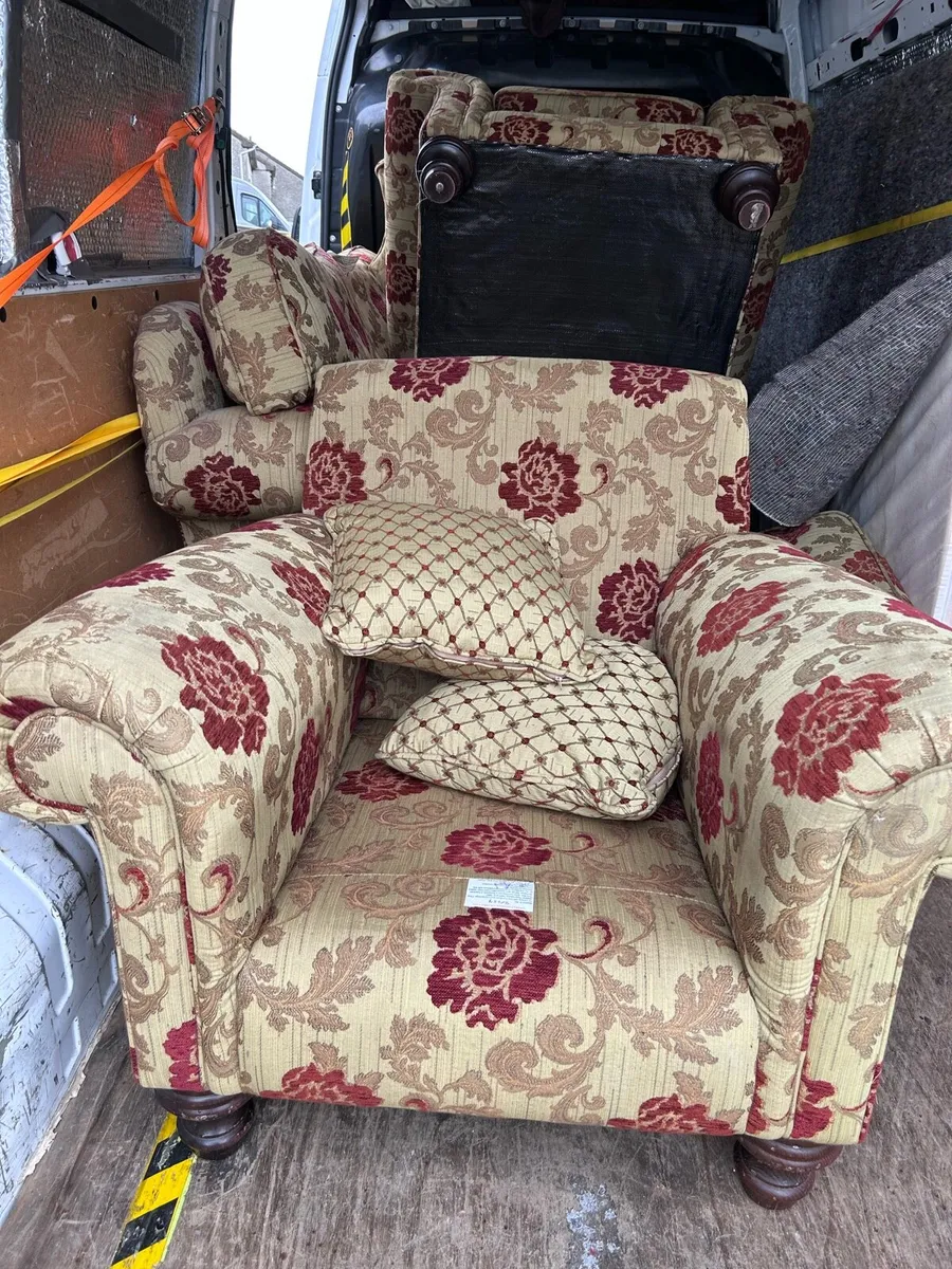 Alexandra Sofa Suite - Image 3