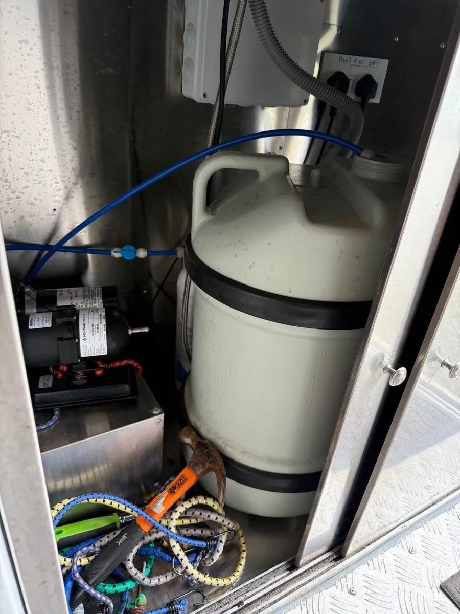 Coffee - Food Trailer - Image 3