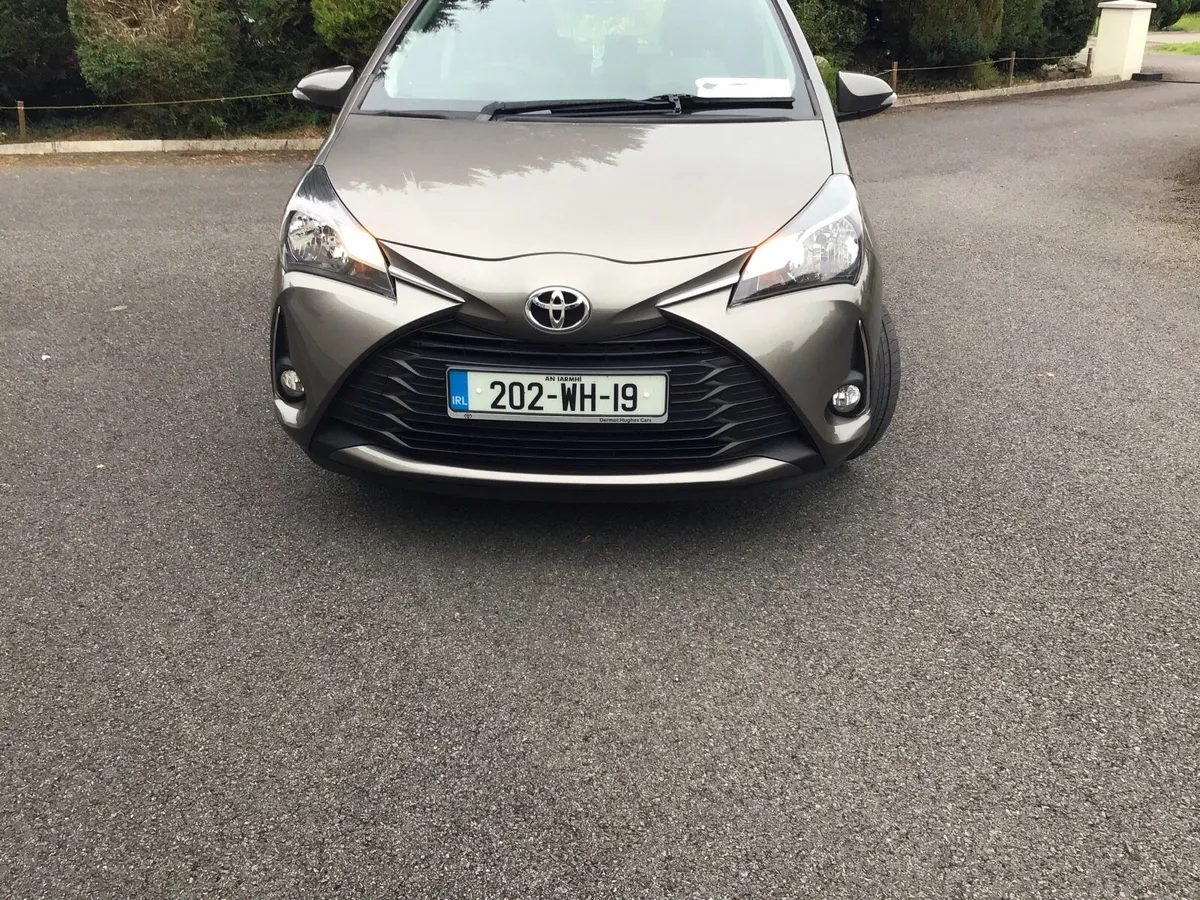 Toyota Yaris 1.0 Luna 4 door - Image 1
