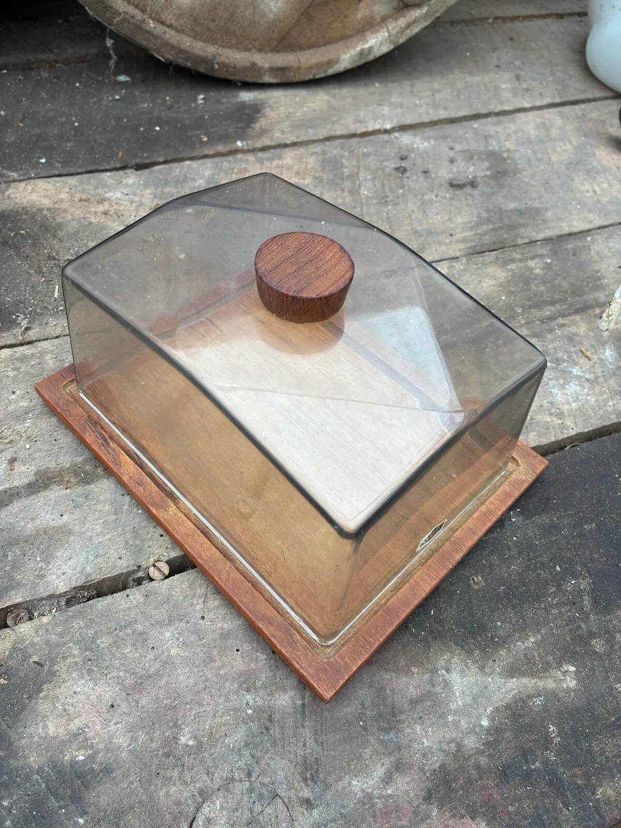Vintage butter dish - Image 1
