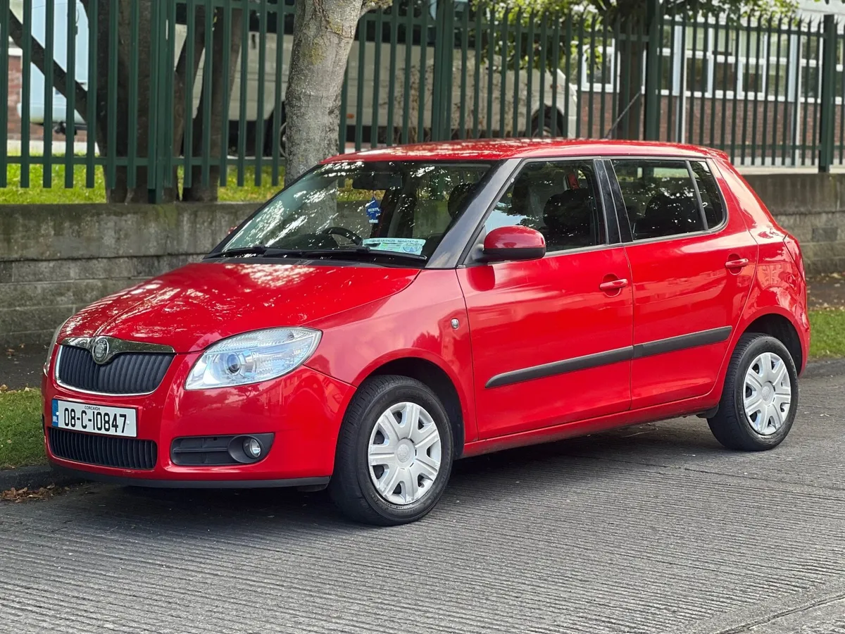 Skoda Fabia 2008 - Image 2