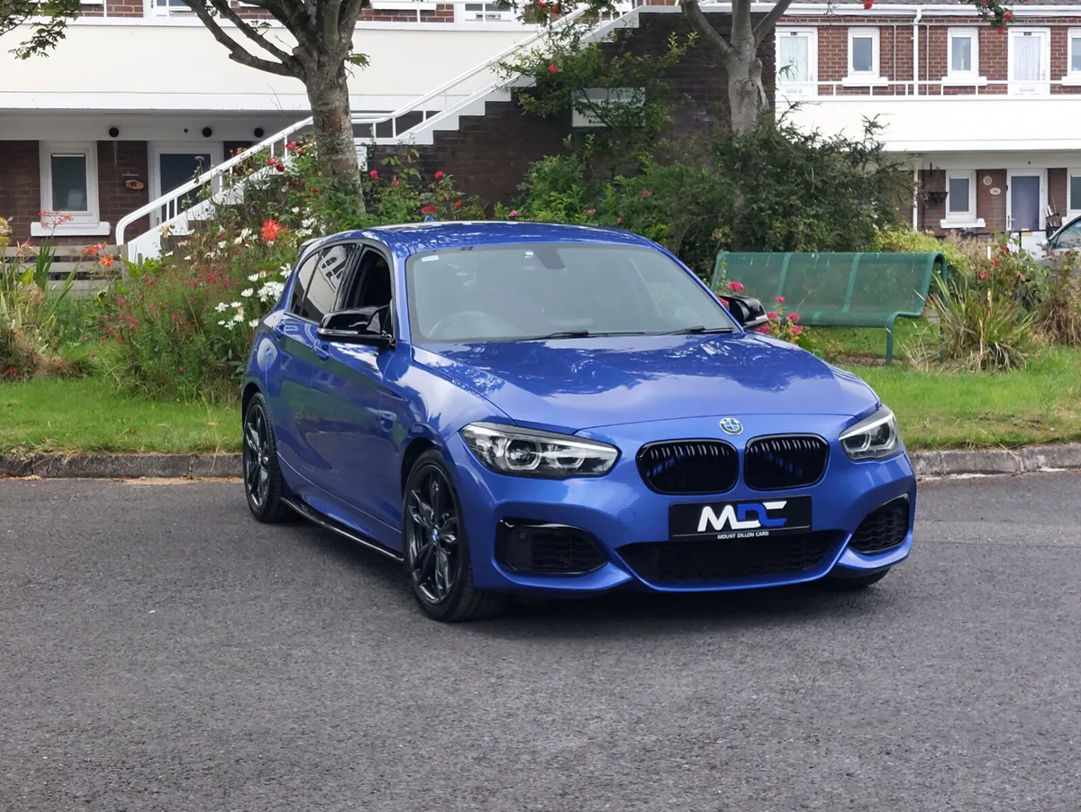 BMW M140i Shadow Edition *Harman Kardon* 2019 - Image 2