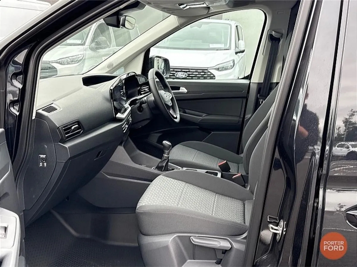 Ford Transit Connect Limited LWB 2.0 TDCI 102PS - Image 4