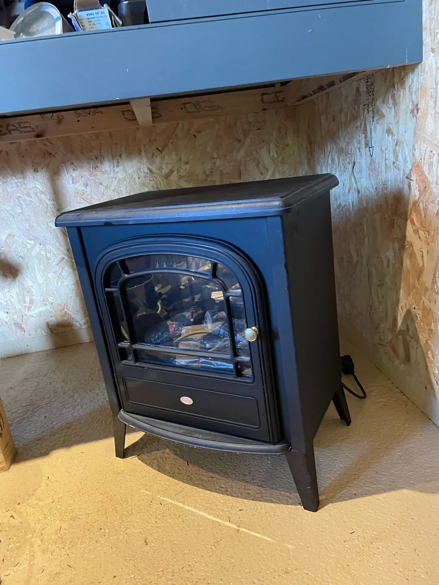 Dimplex Electric stove - Image 1