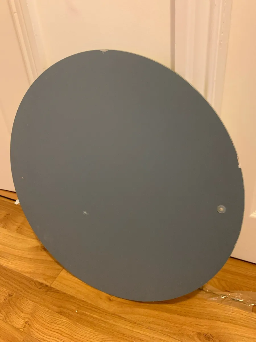 Free round wall mirror - Image 3