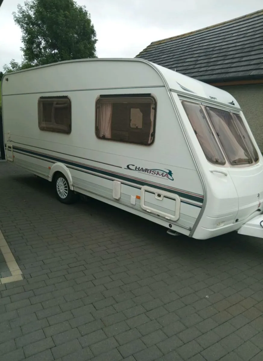Caravan - Image 2