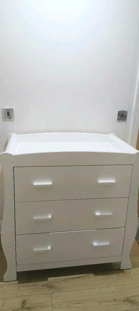 changing table chest of drawers - Image 2