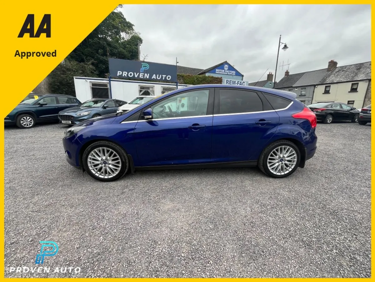 Ford Focus  1 Year Warranty  Zetec Turbo - Image 4