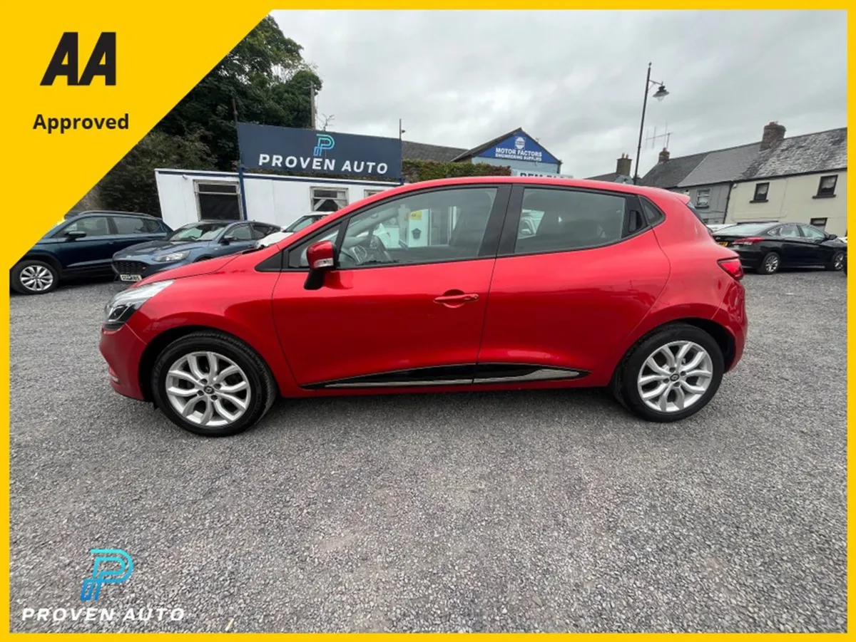 Renault Clio Dynamique NAV TCE - Image 4
