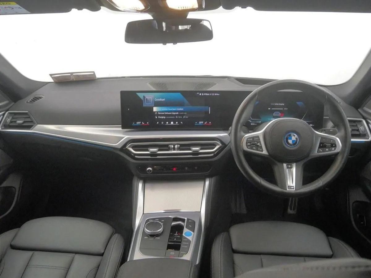 BMW i4 Edrive40 M Sport - Image 4
