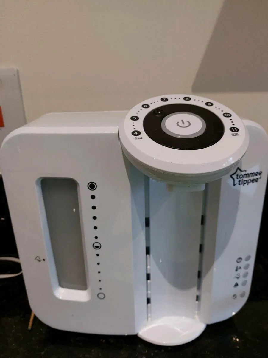 Tommee Tippee Perfect prep bottle making machine