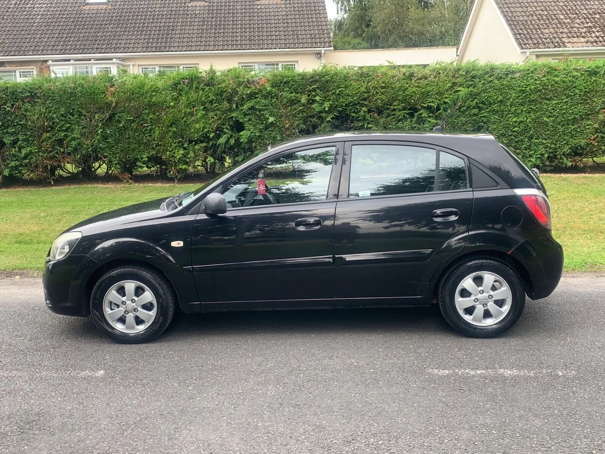Kia Rio - Image 2