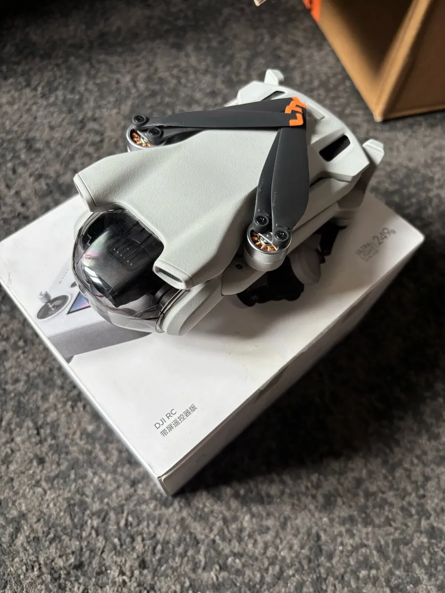 DJI mini 3 - Image 1