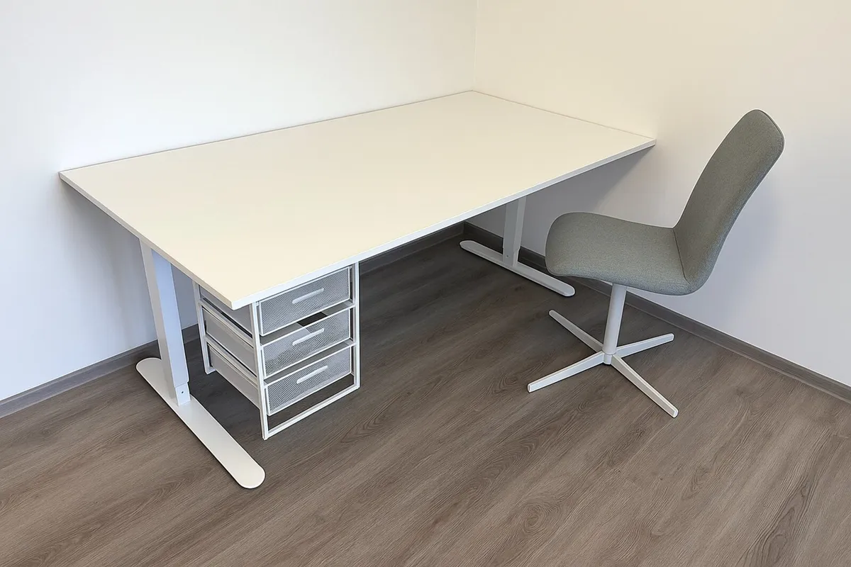 JYSK Desk 1.6 x0.8 m - Image 1