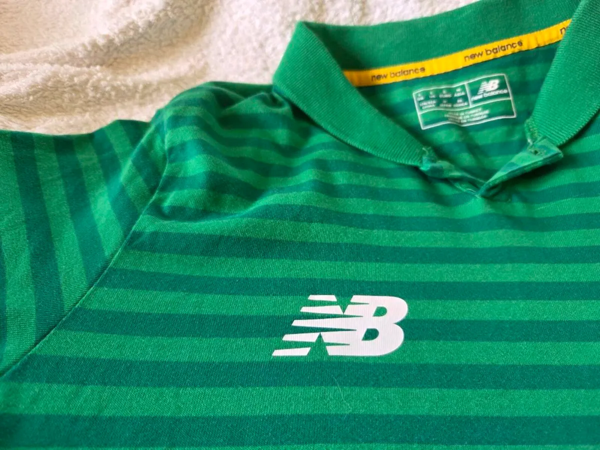 Ireland Home Football Polo Shirt 2016 2017 Small - Image 4