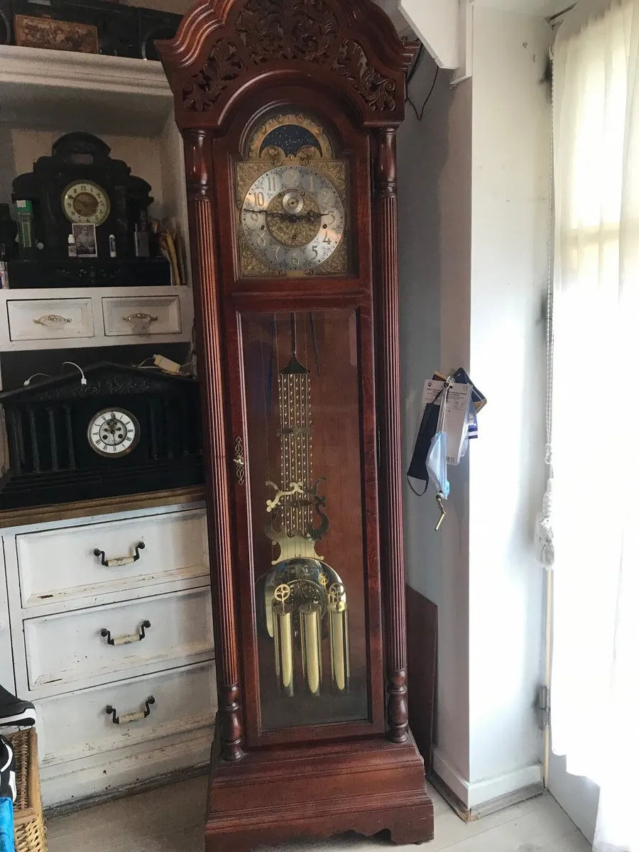 Antique Grandfather clock - Image 1