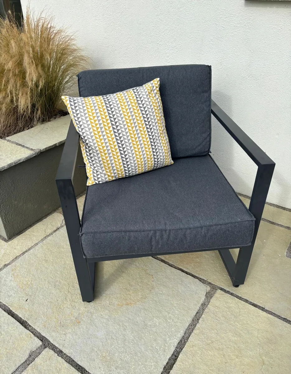Patio Furniture Set - Image 2