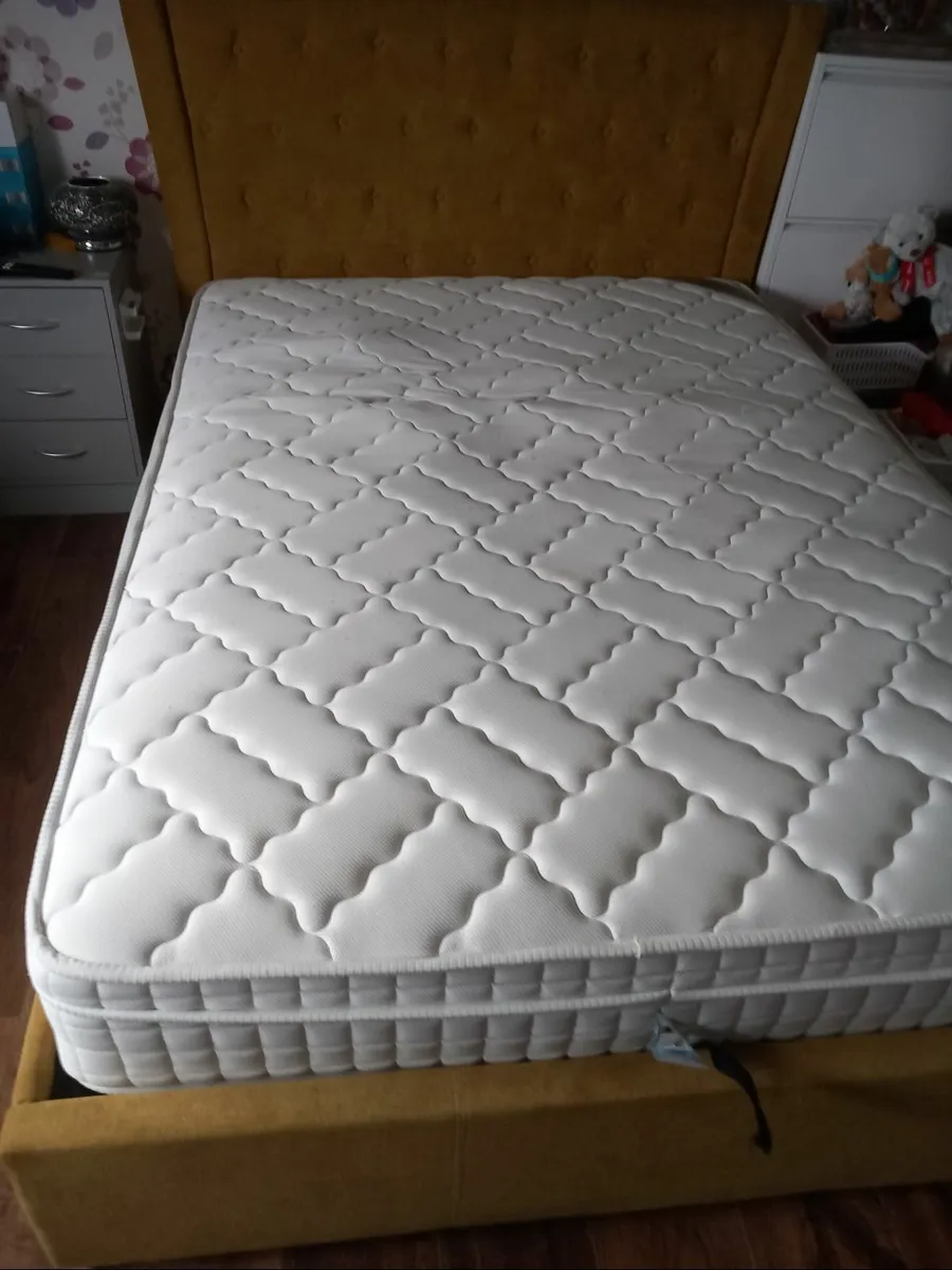 Otterman bed - Image 1