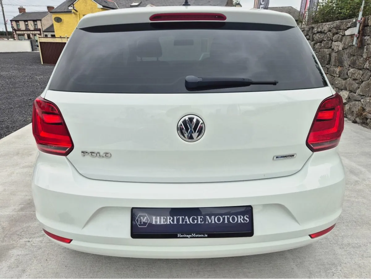 Volkswagen Polo FUN 1.0 60hp Manual 5speed 5DR - Image 3