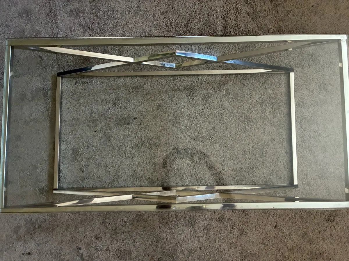 Coffee table - Image 1