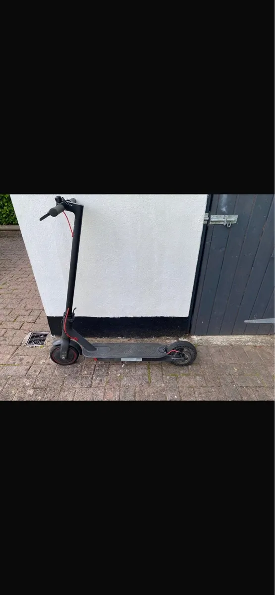 Electric scooter - Image 1