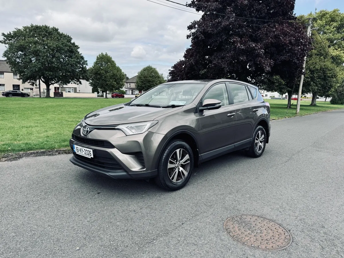 Toyota Rav4 2.0d Mint Condition - Image 1