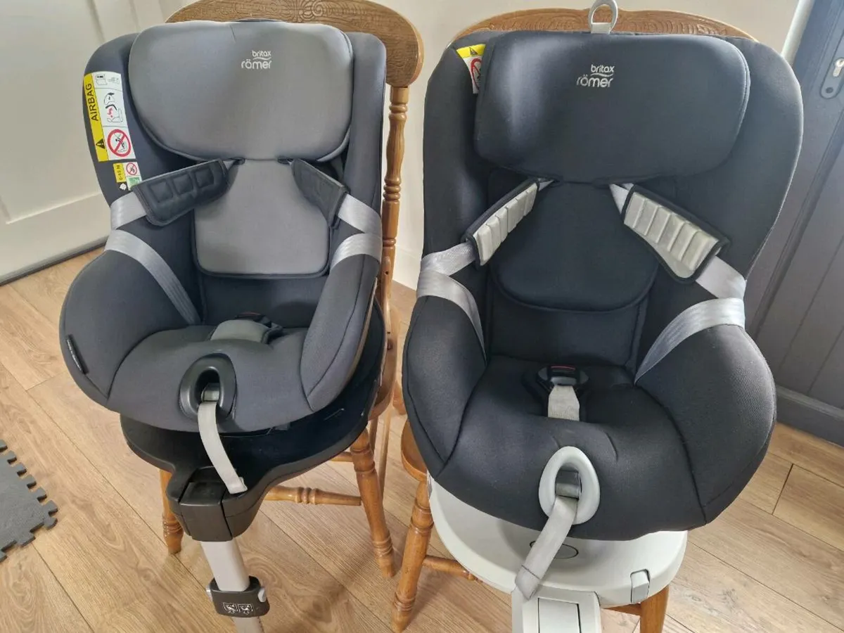 Britax Romer Dualfix x2 - Image 1