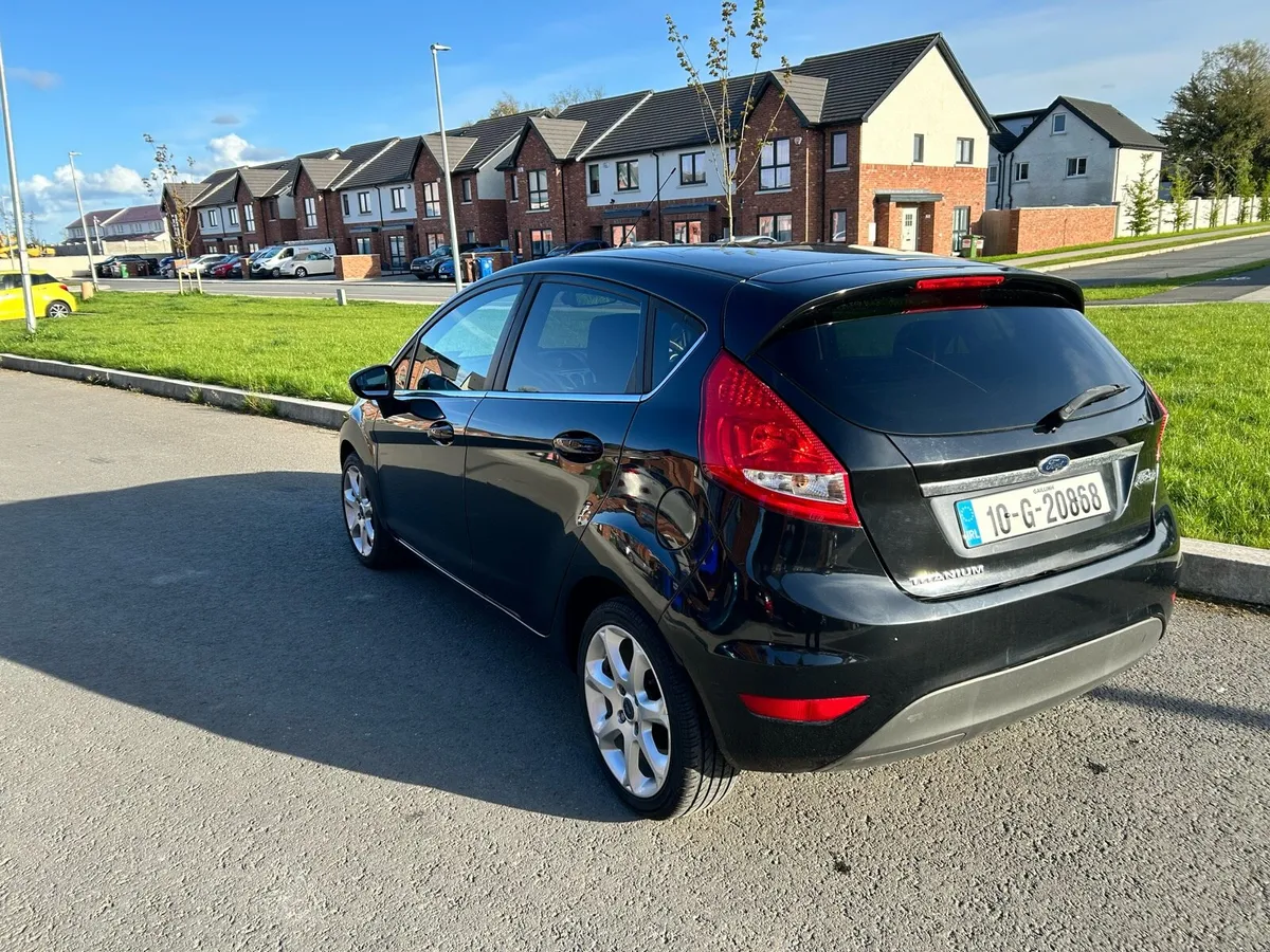 2010 Ford Fiesta Titanium - Top Spec - Immaculate - Image 3