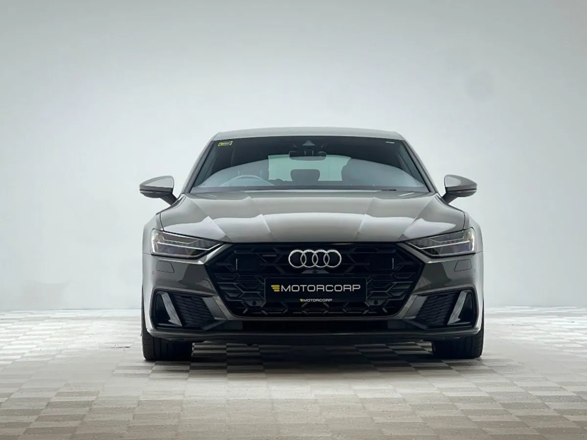 Audi A7 2.0tfsi Quattro Black Edition - Image 2